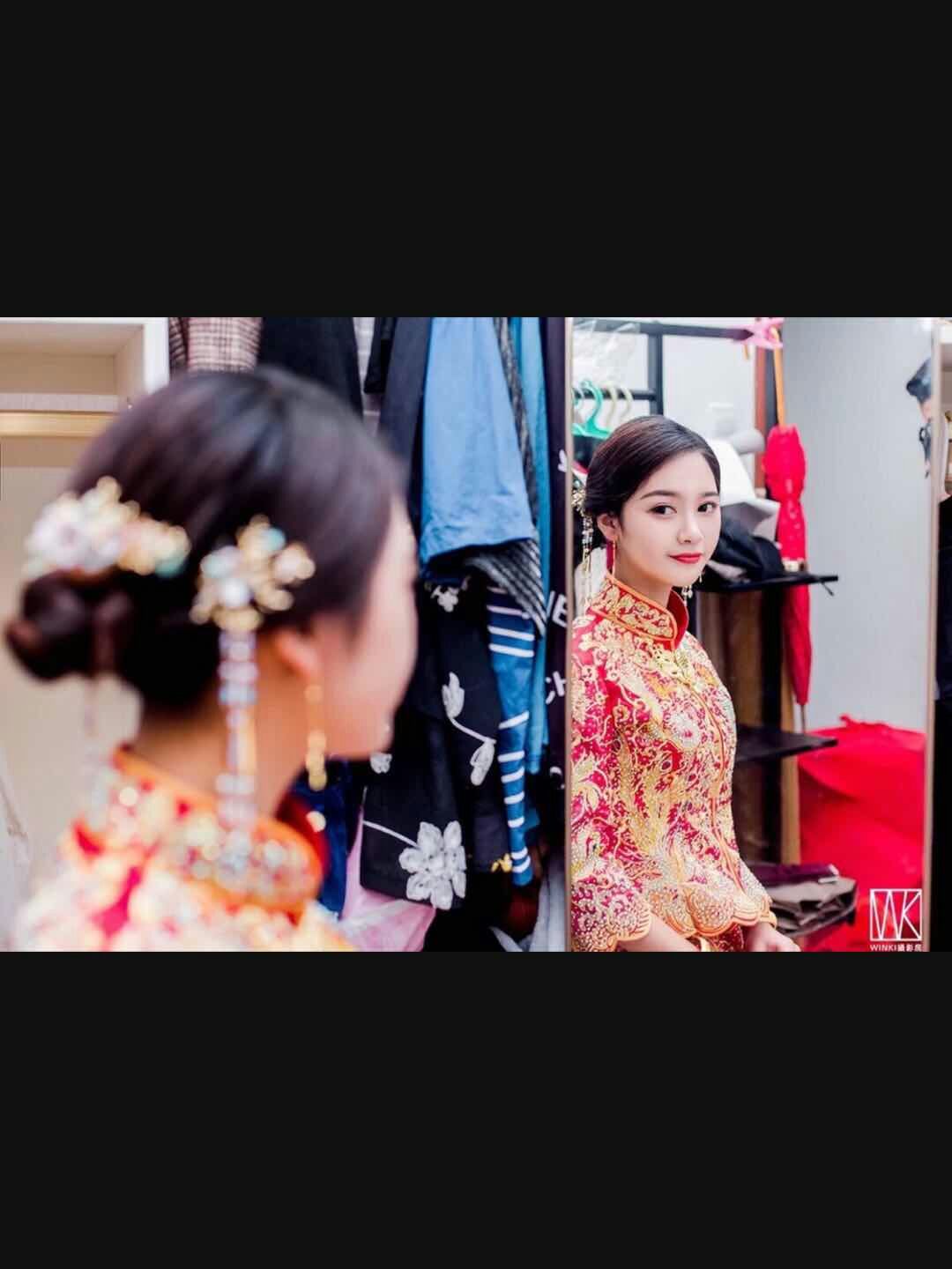 艾慕婚纱礼服馆