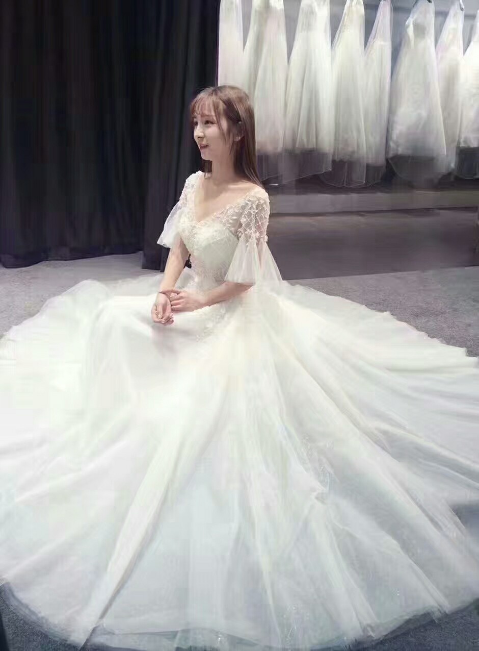 思妮珞婚纱