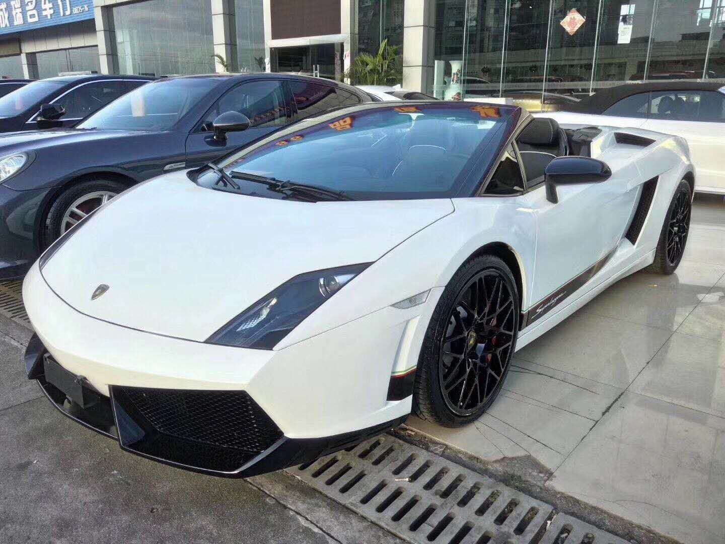 【兰博基尼】小牛/1辆