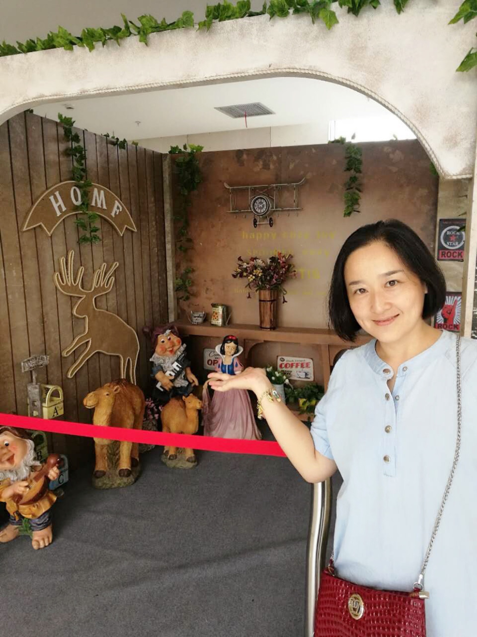 欣姐美妆美馆
