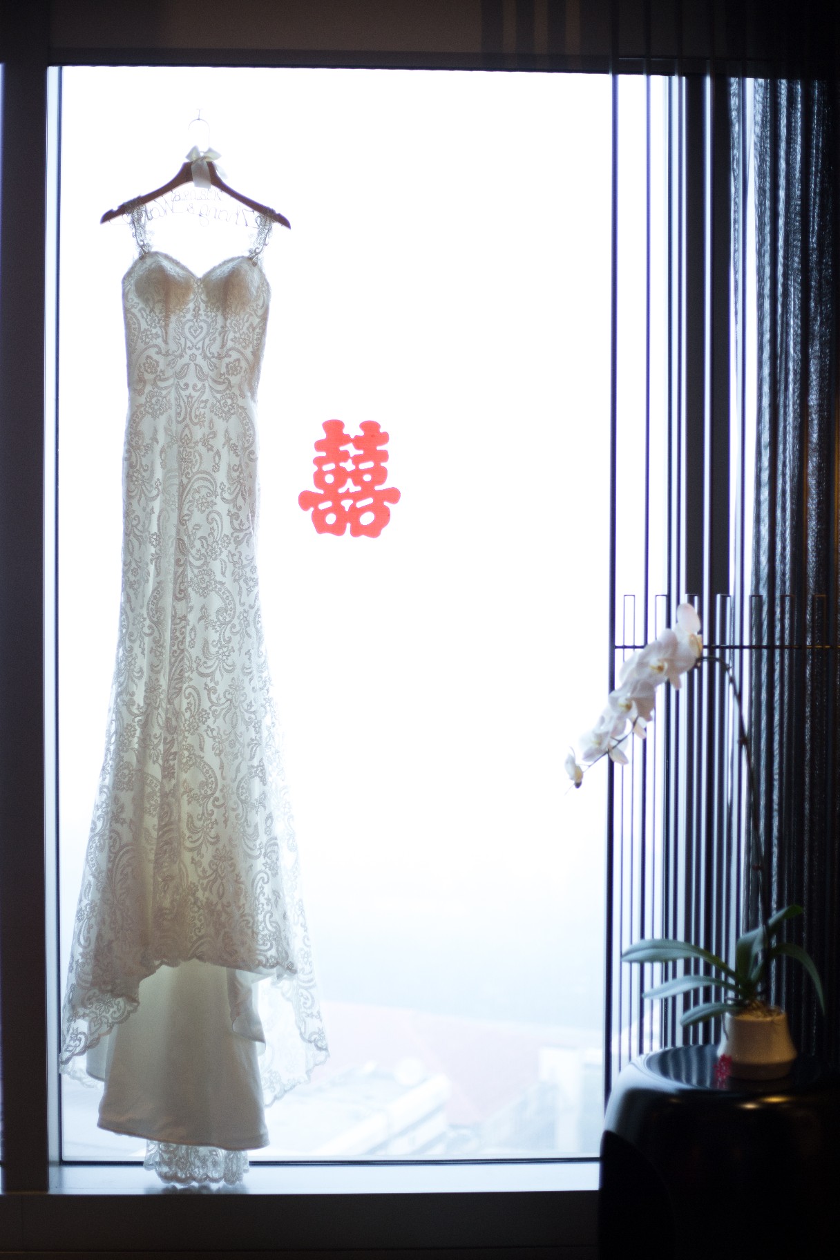 还在网购大牌同款婚纱？小心多烧3万！
