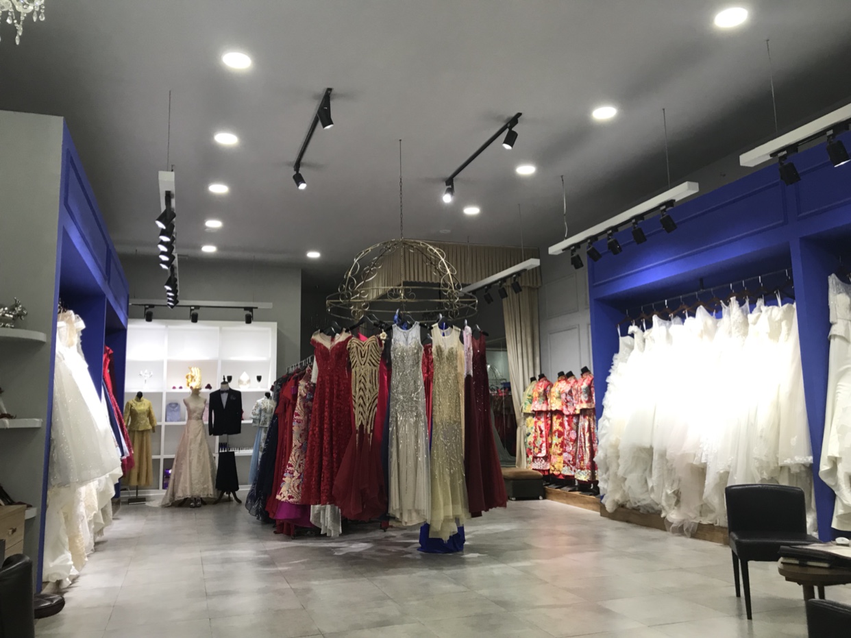 梧桐树婚纱造型