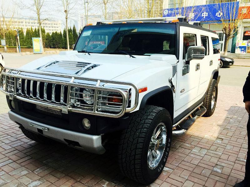 【悍马】H2/1辆 + 【丰田】普拉多x9辆