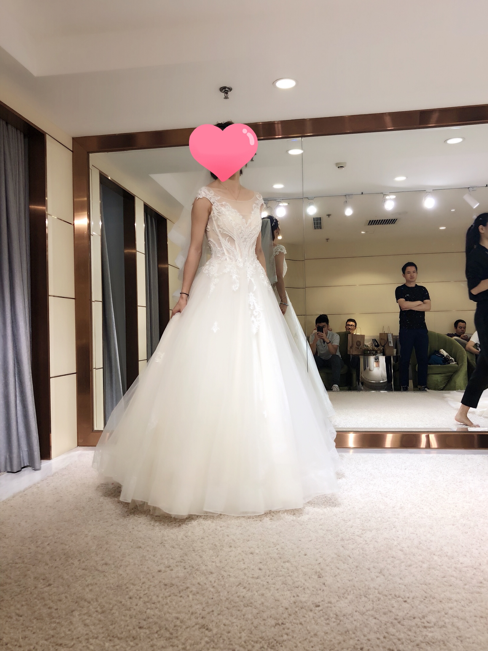 中式选不好小心变成服务员！3件简约款成亮点