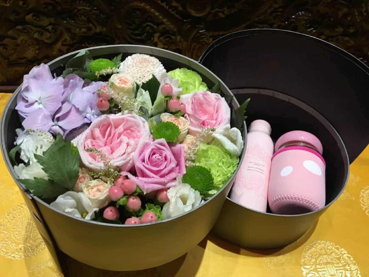 Mrs.Flowers花夫人