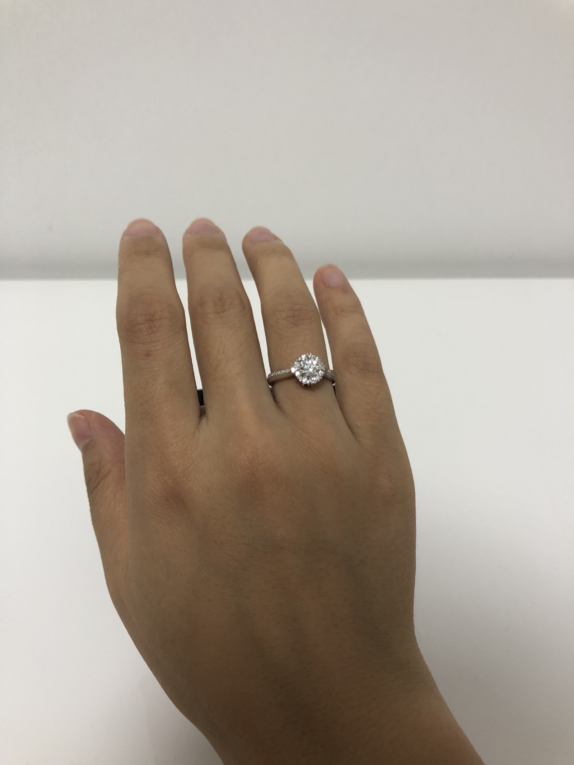 花1个戒指的钱同时买IDo跟珂兰 这新娘怎么做到的？