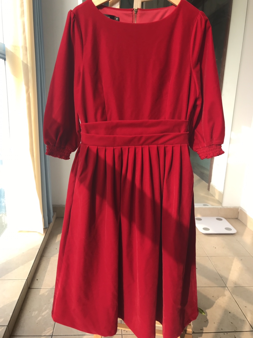 温暖又好看，冬季敬酒服一样不能少