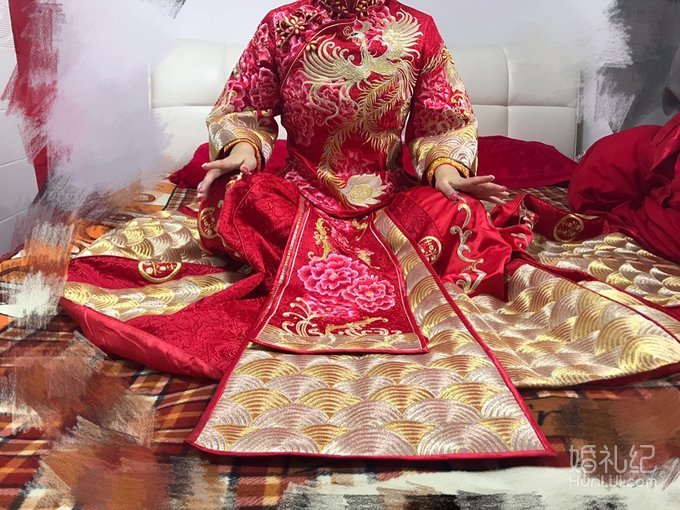 #传递幸福#本人结婚时穿的秀禾服,店内定制M