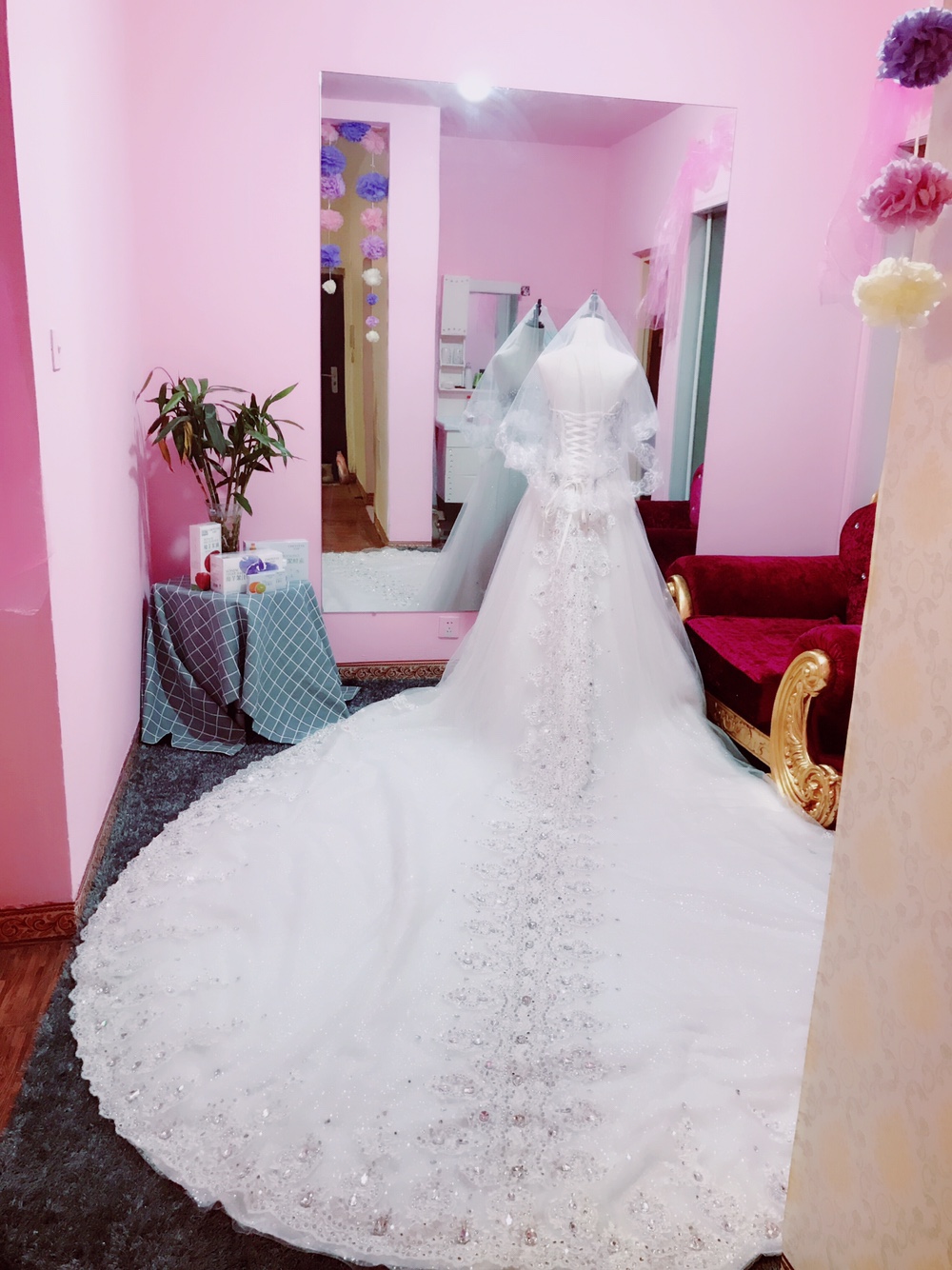 喵小姐婚纱礼服工作室