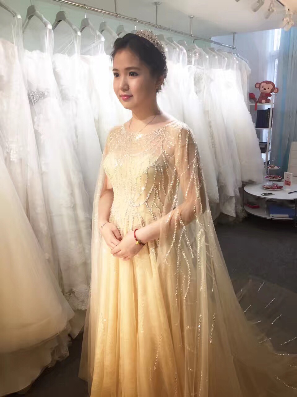 Leanna婚纱礼服定制机构