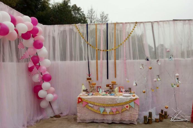 农村破院子办的婚礼 ，婆婆竟然还要跳广场舞