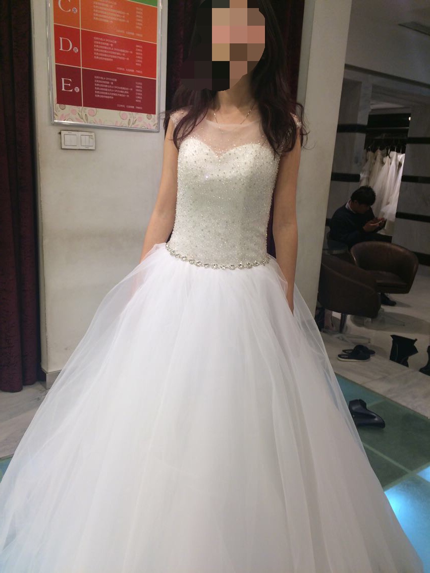 租的婚纱礼服好看么？