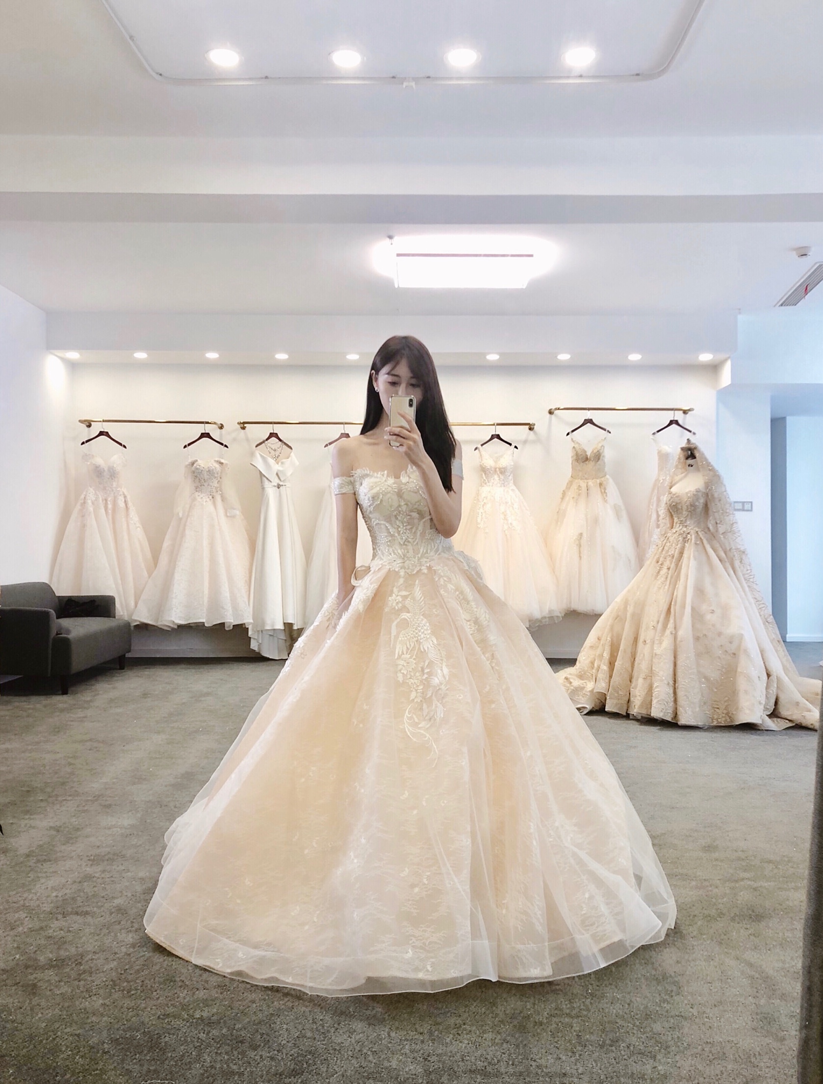 k皇后婚纱礼服馆