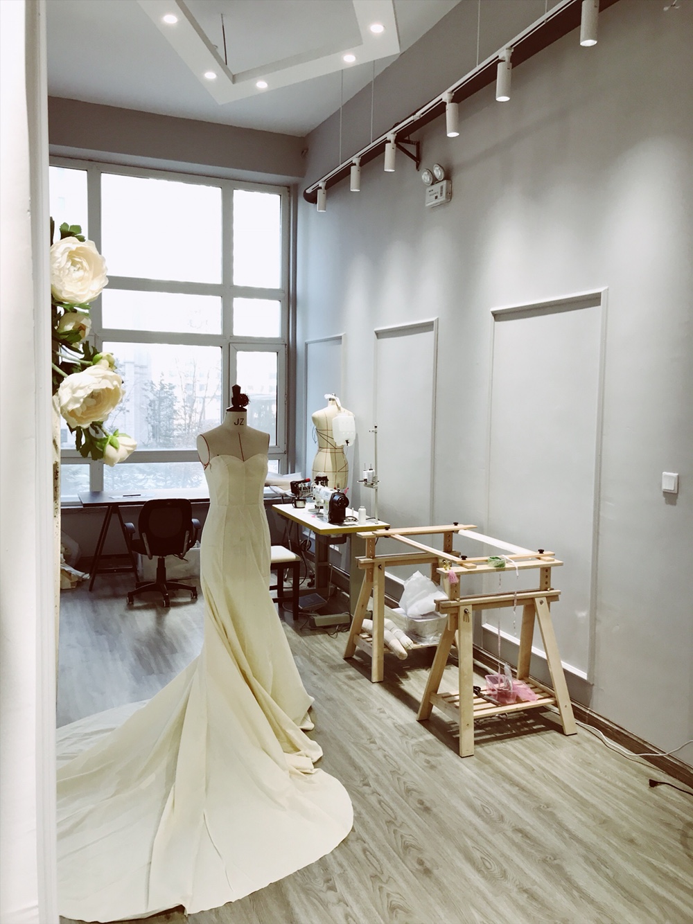HERA ATELIER赫妍婚纱设计工坊