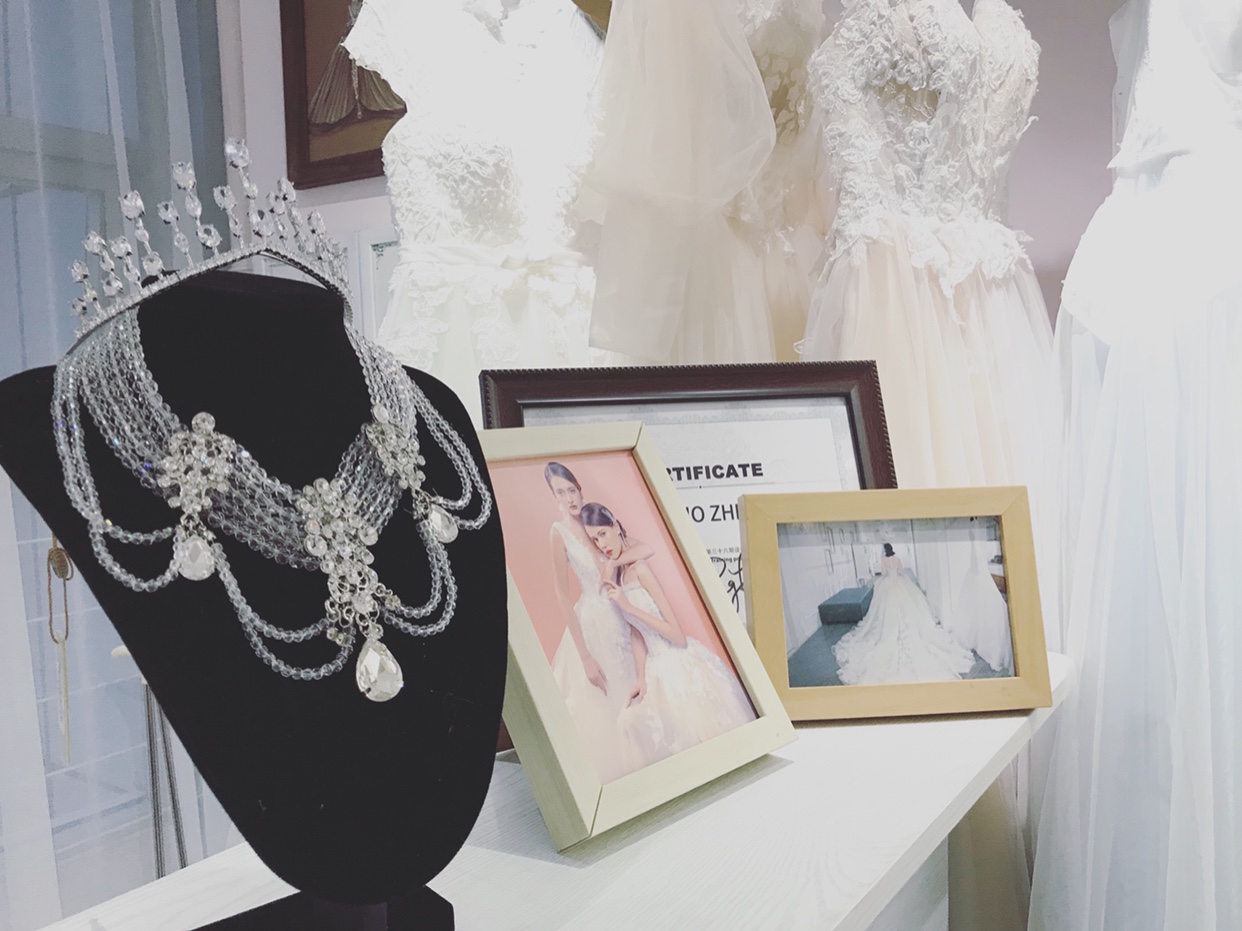 LADY J  BRIDE婚纱礼服高级定