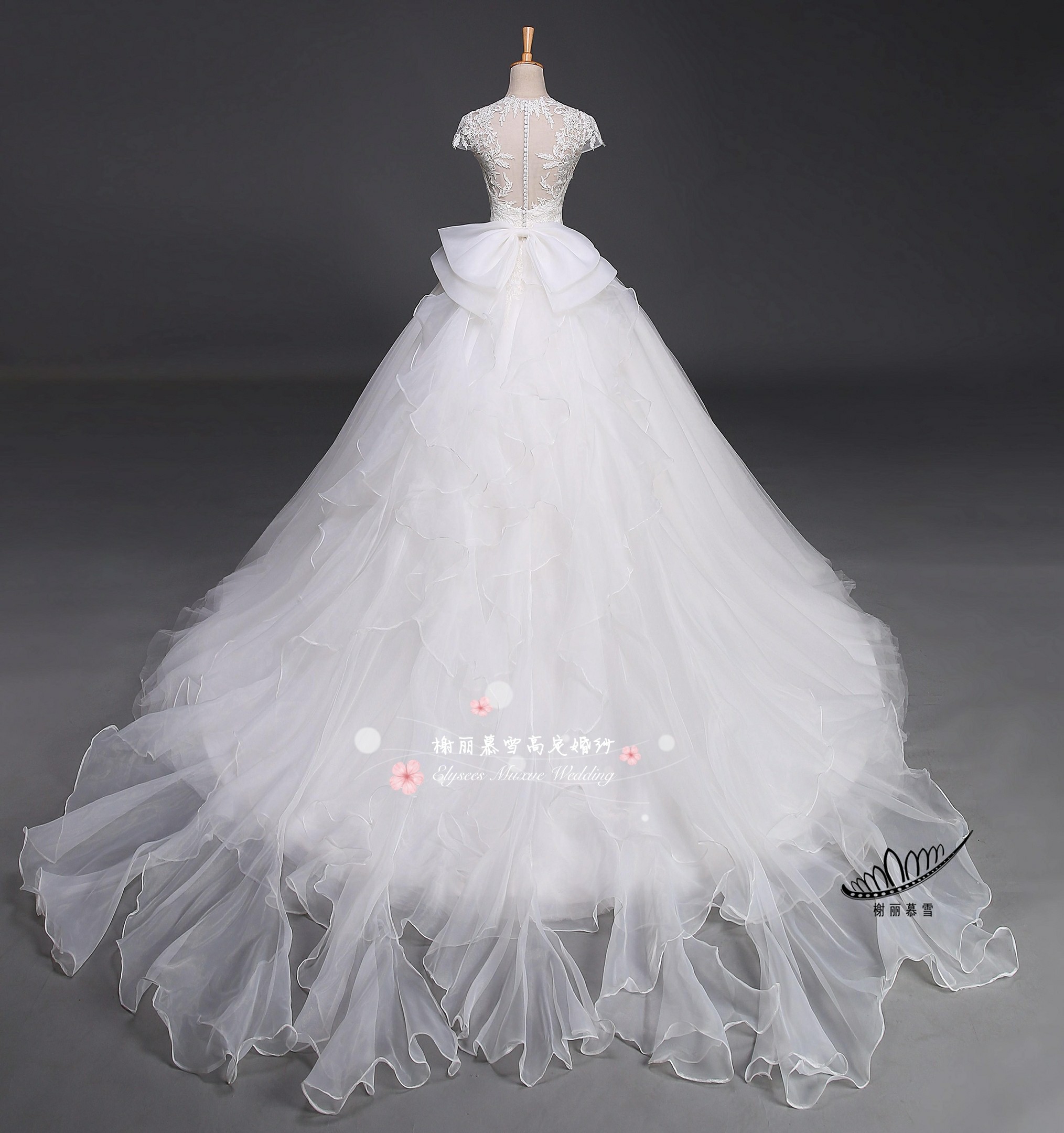 榭丽慕雪外贸婚纱礼服高端定制