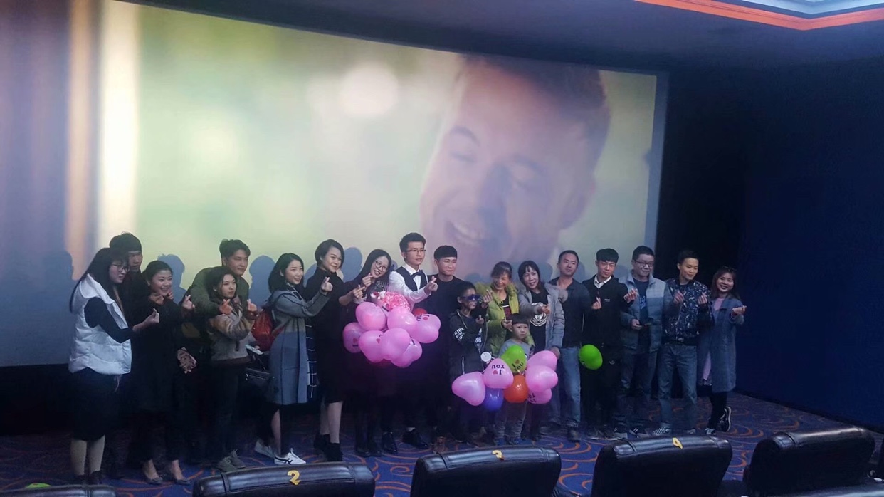 老公的影院求婚，为我留下了深刻又感动的回忆。