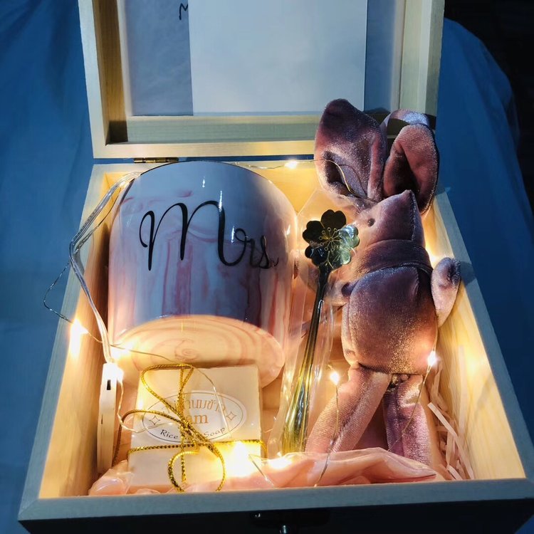 #张若昀唐艺昕婚礼#伴手礼值得借鉴的那些idea✨