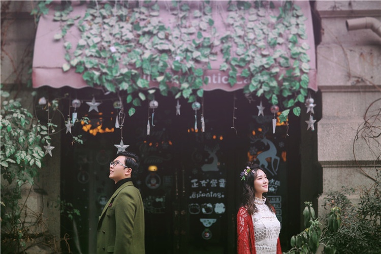 没想到在武汉也能拍出日系清新风格的婚纱照