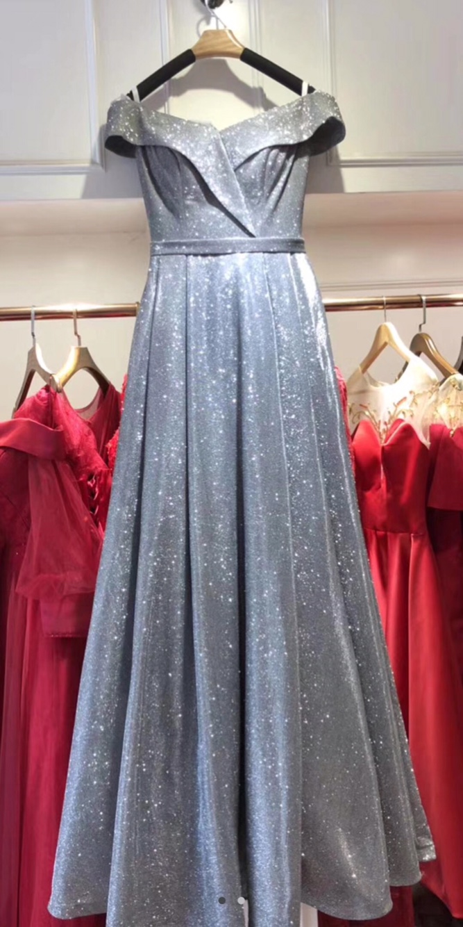深圳ZD婚纱礼服工厂店