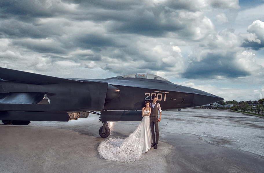 “空姐 空少”在机场拍的婚纱照……给我一个完美的👰梦