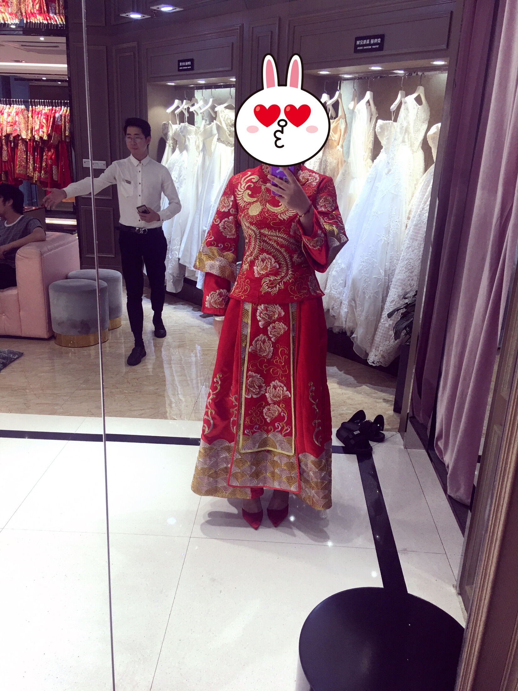 试了7件婚纱 发现这件才是衣中龙凤