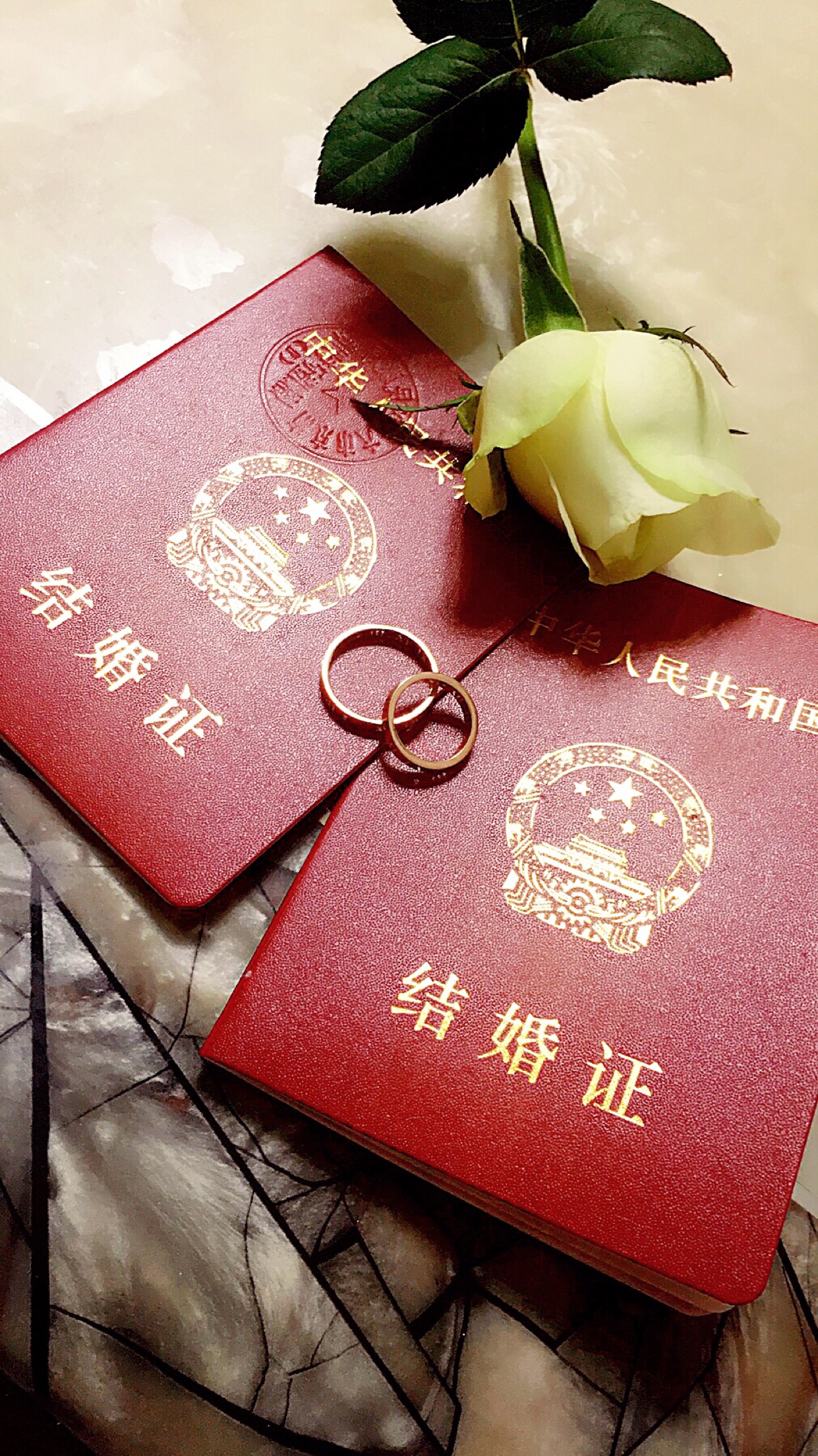 结婚证该怎么发朋友圈?