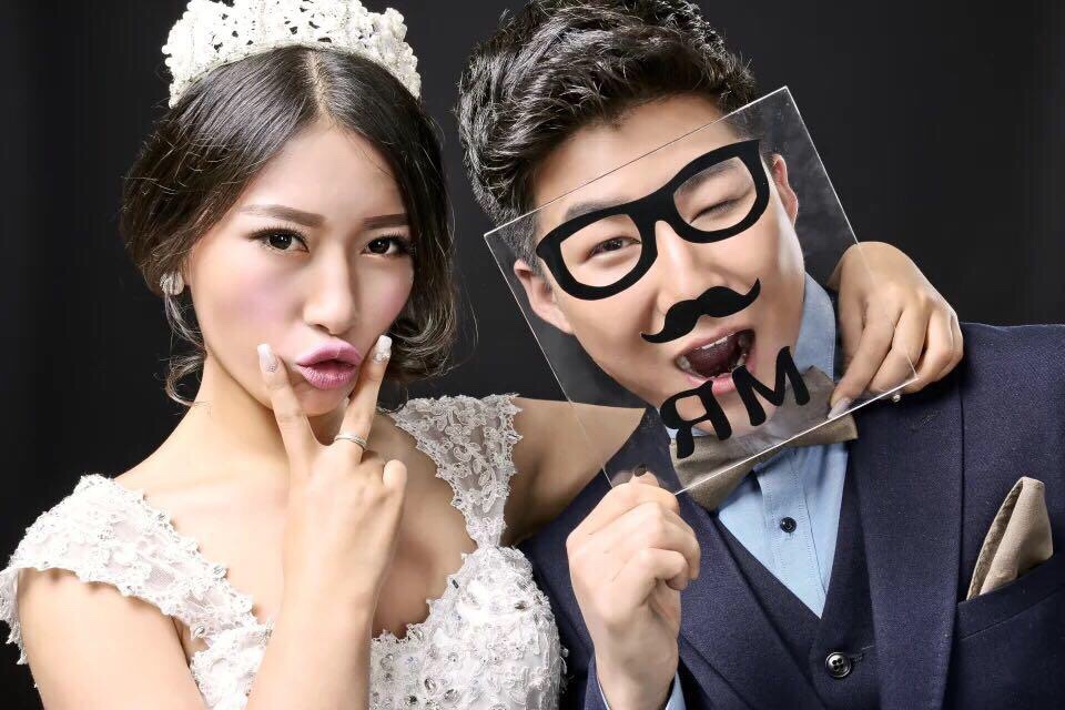 分享：樱花树摄影策划拍摄🎬我喜欢的婚纱照就是这样独一无二[大笑][大笑]