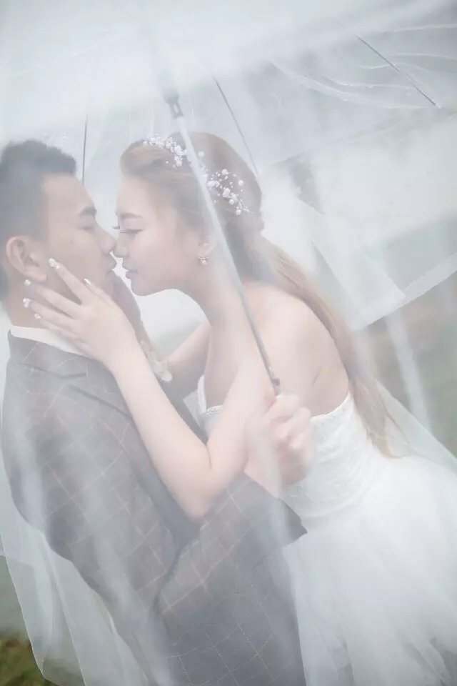 婚照刚拍好，西安的哦。