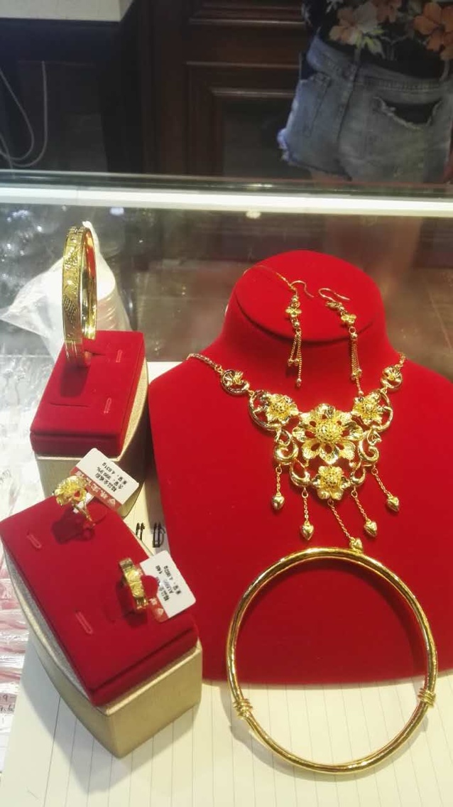 婚礼第三记 奢侈品