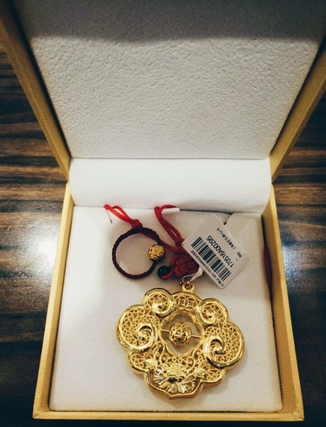 结婚三金，买了老凤祥的3d硬金手镯，差点没被坑死