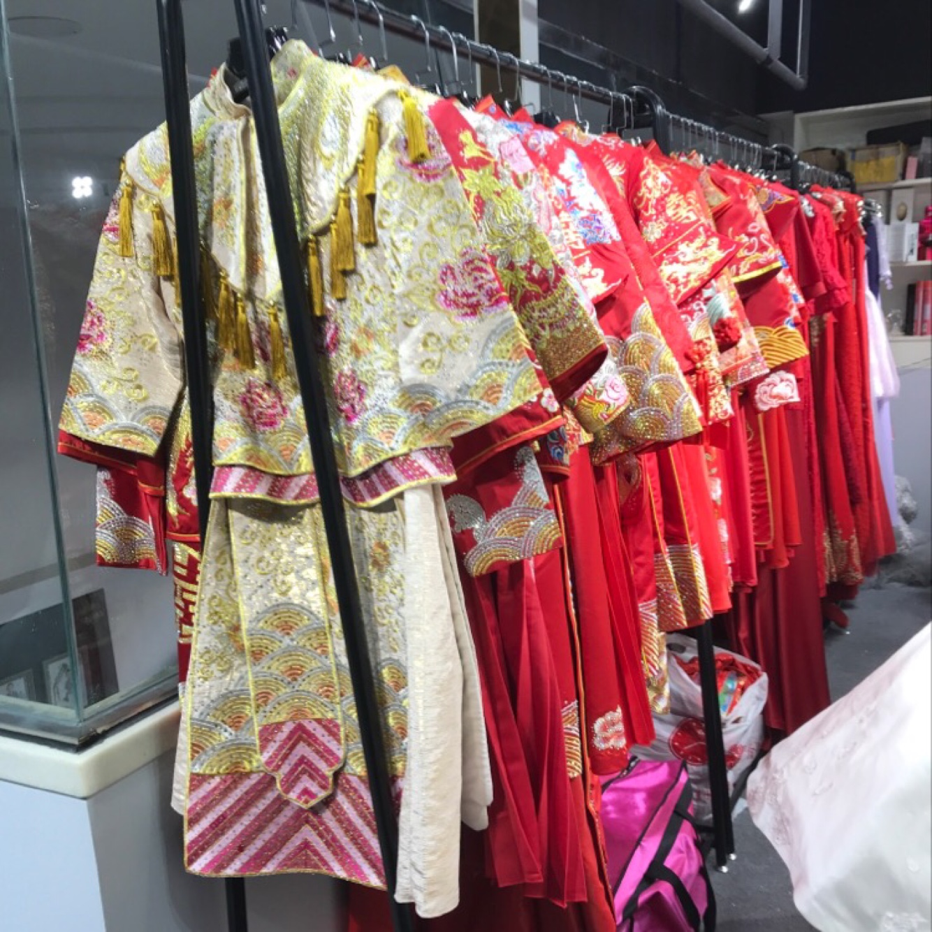 挚爱嫁衣婚纱礼服馆