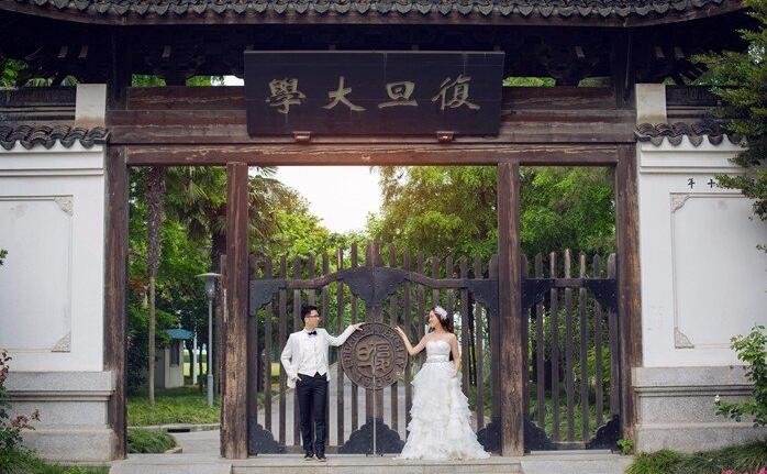 要不要围观俩学霸的婚纱照哈