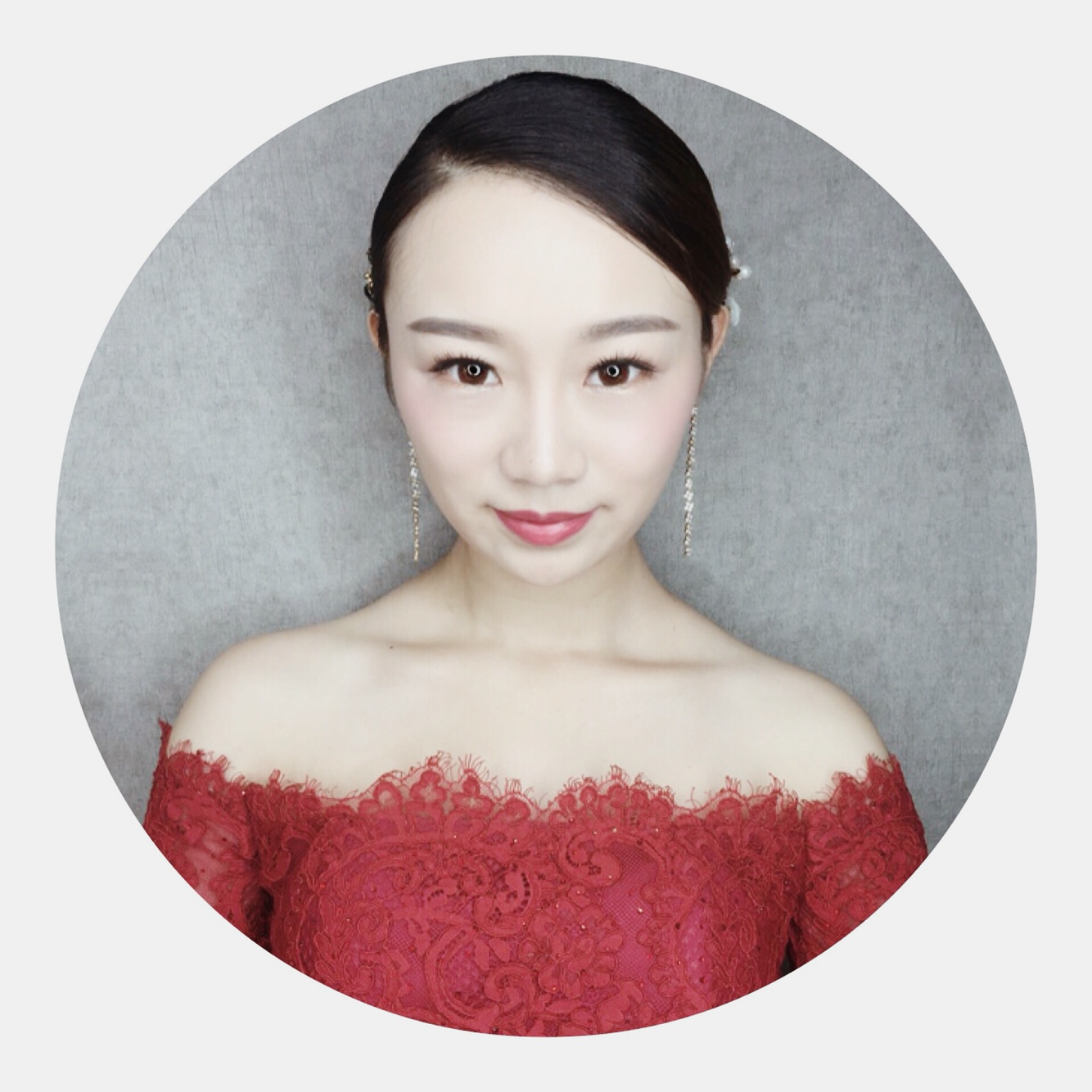 婚礼前的试装