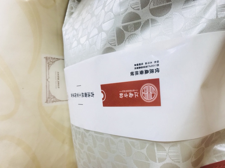 超详细的出嫁攻略 光喜庆床品就堆满房！