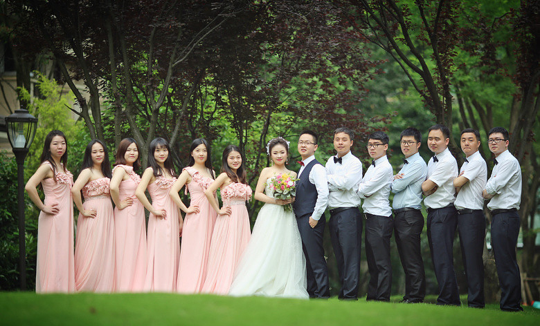 10月秋季婚礼 草坪南瓜亮了