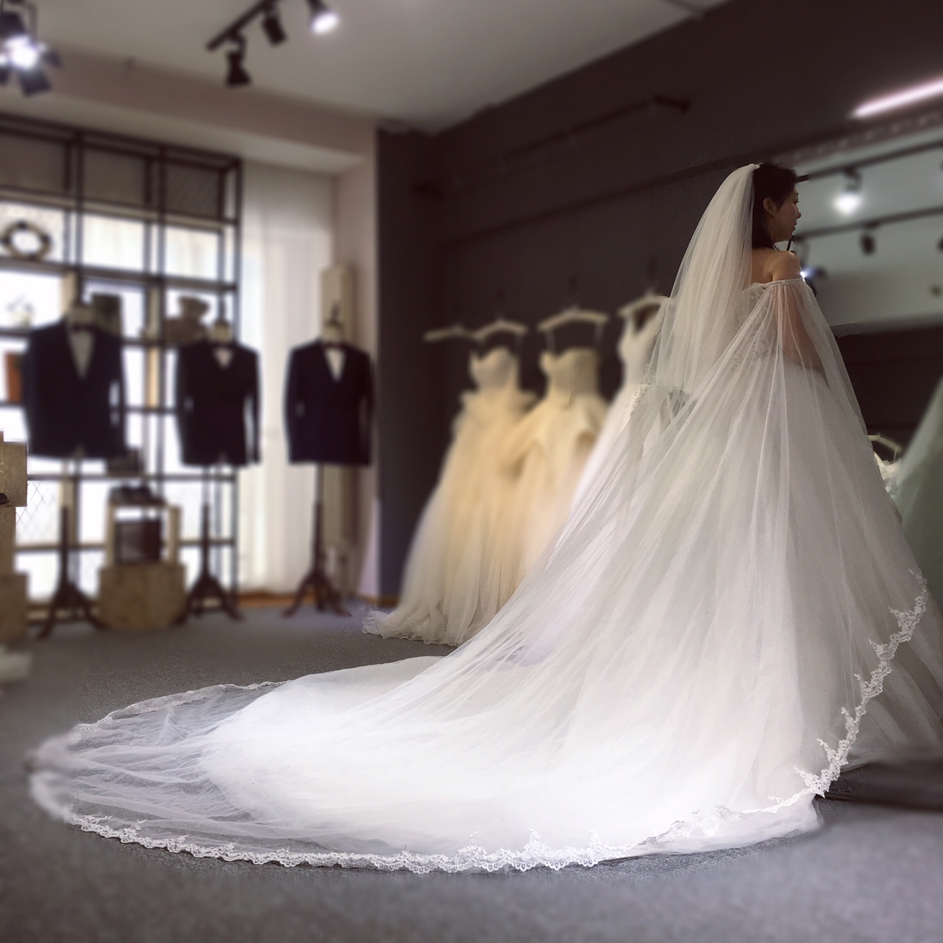 Honey婚纱礼服租赁馆