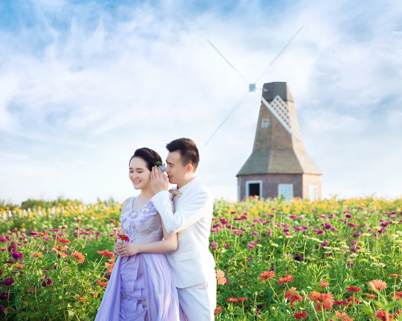 7月份拍婚纱照天气也真的是热的可以了