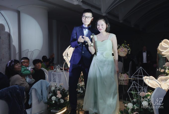 大婚时间安排不充裕，我差点误了吉时！
