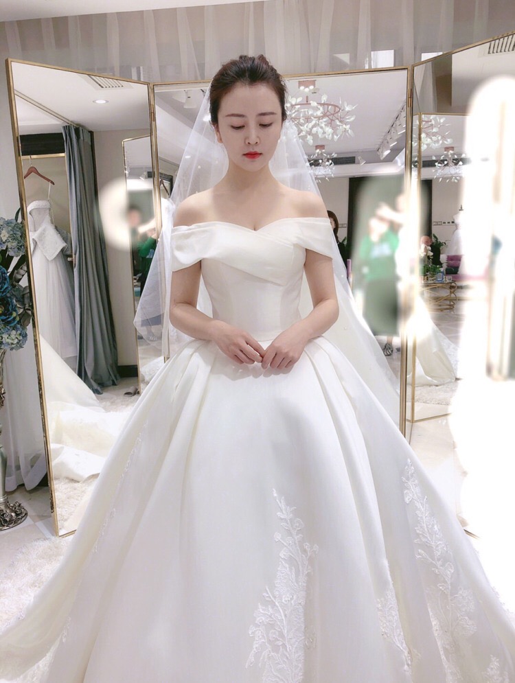 【选纱】婚礼倒计时100天，大家快帮我选选吧~