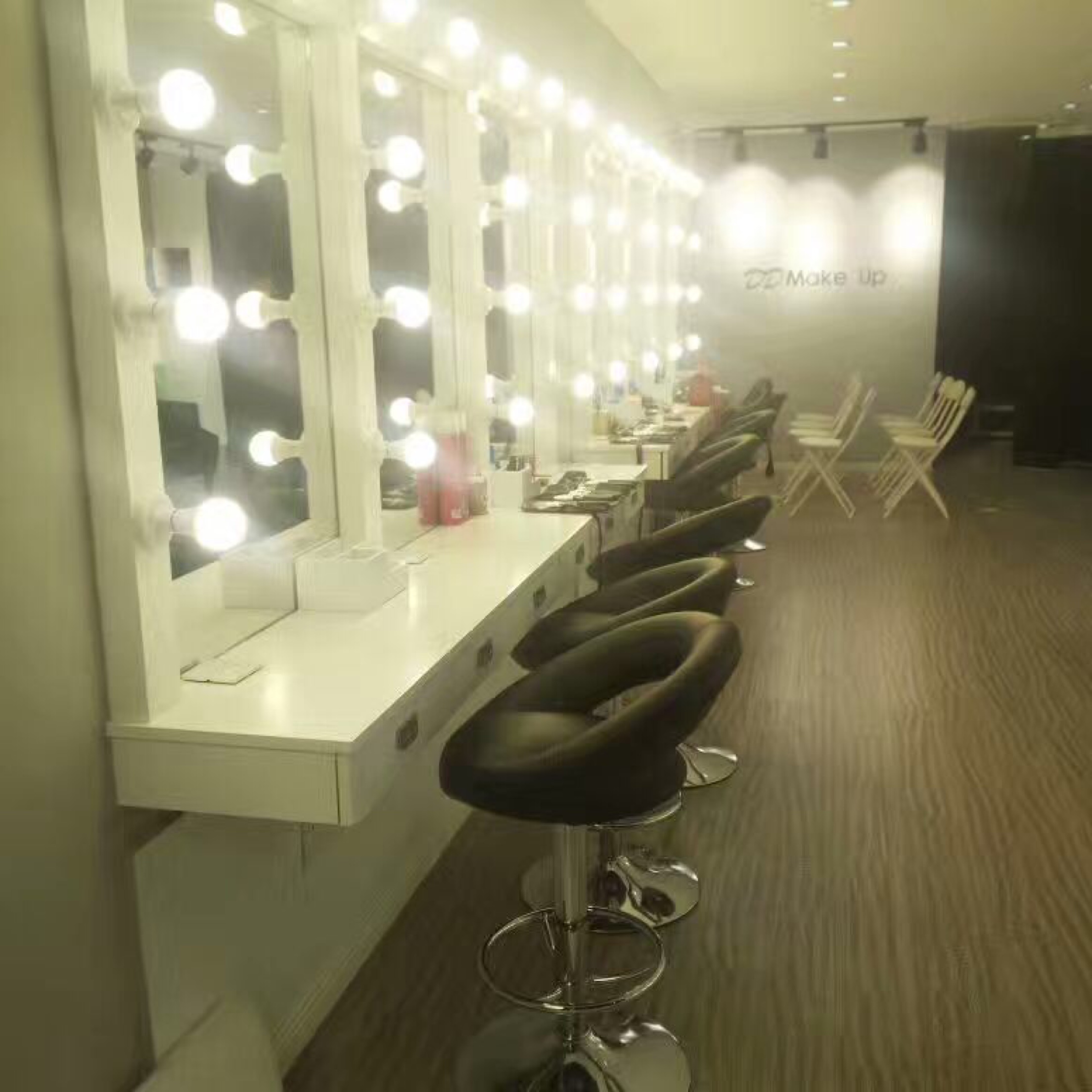 DD Make Up 婚纱私人定制