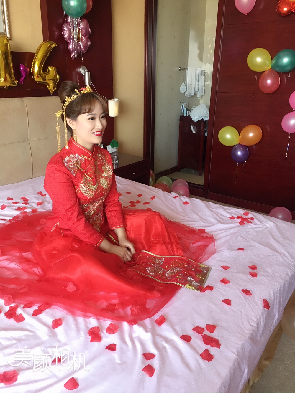 聚美小娅