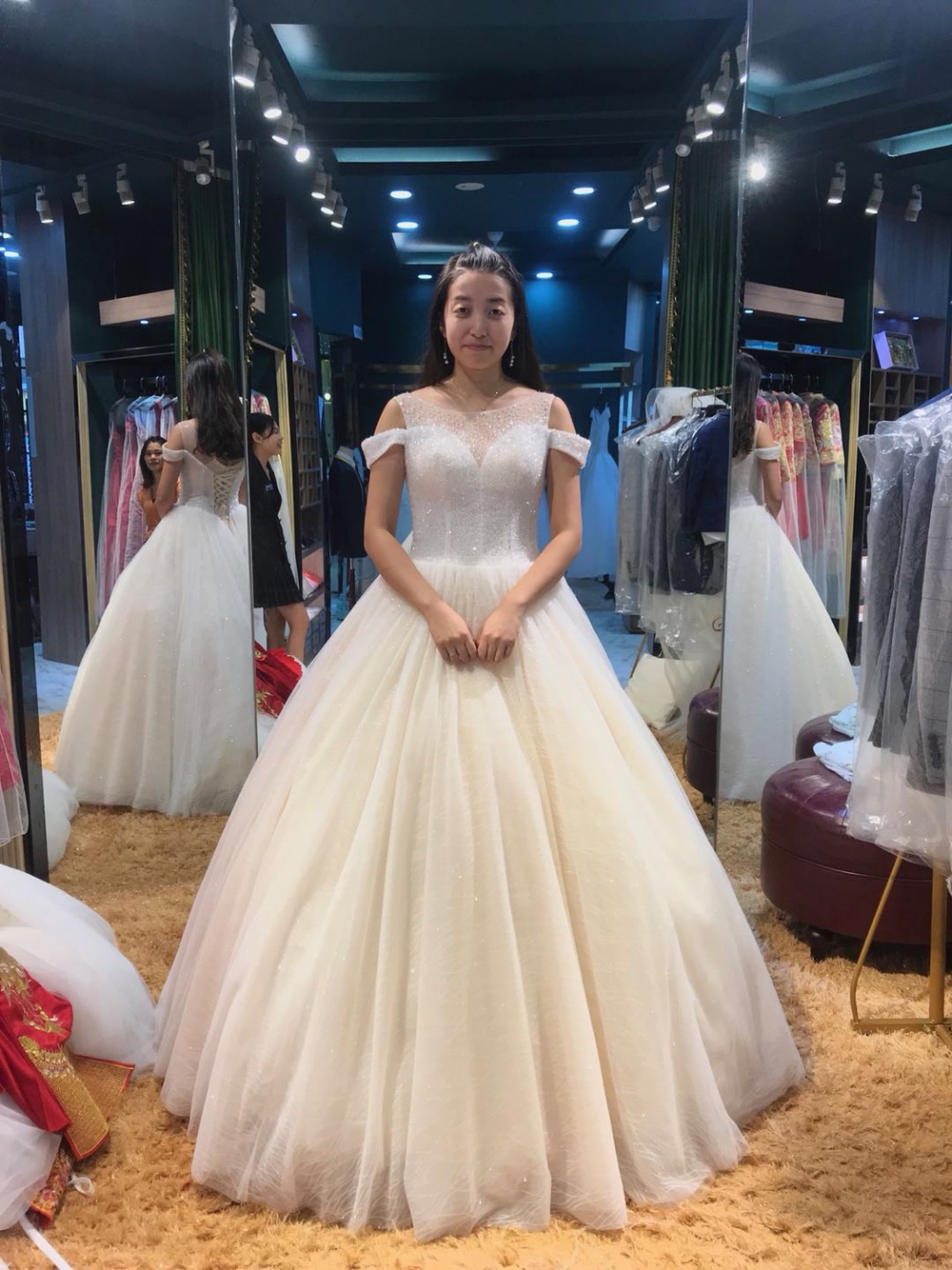2K搞定婚礼全穿搭！达人新娘血泪经验
