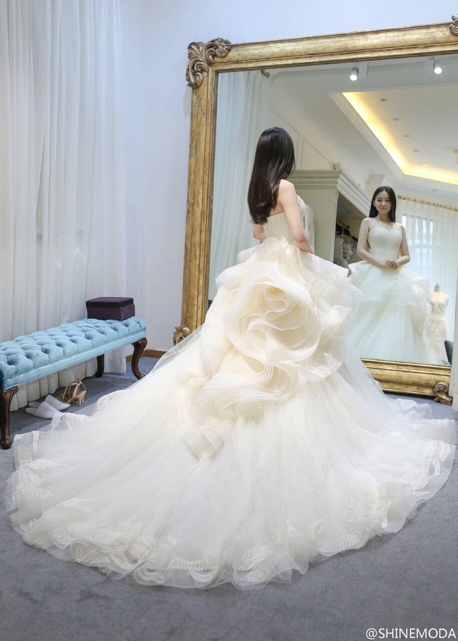 成都那家店有这几款婚纱礼服