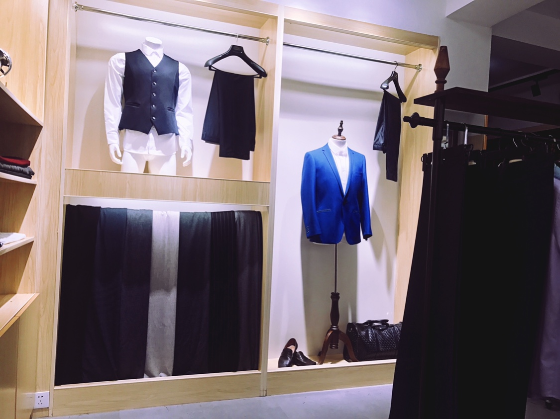 菲凡元制西服私人定制