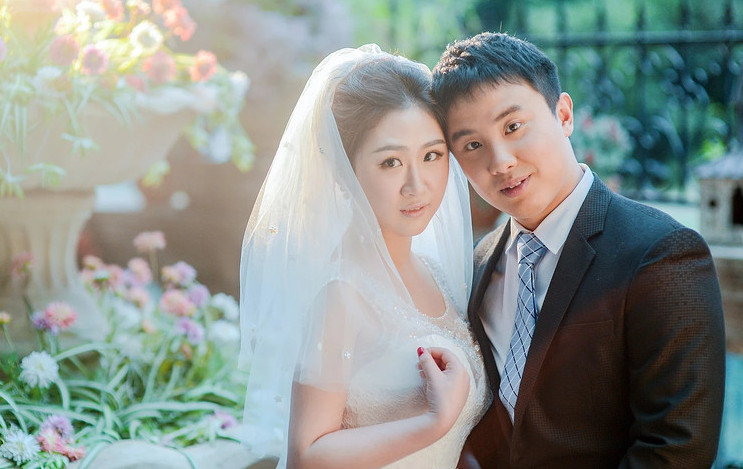 come on 两个胖子的婚礼纪念（婚纱照）