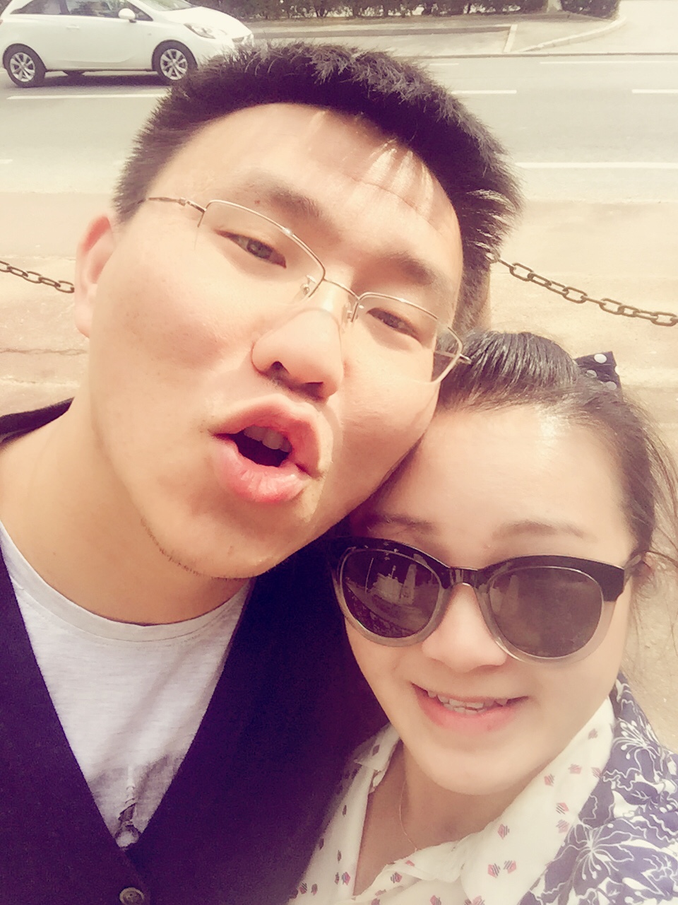 胖嘟嘟的新娘到底穿那个类型的婚纱好？