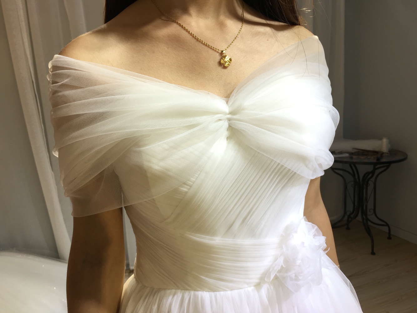 2000租婚纱是不是贵了