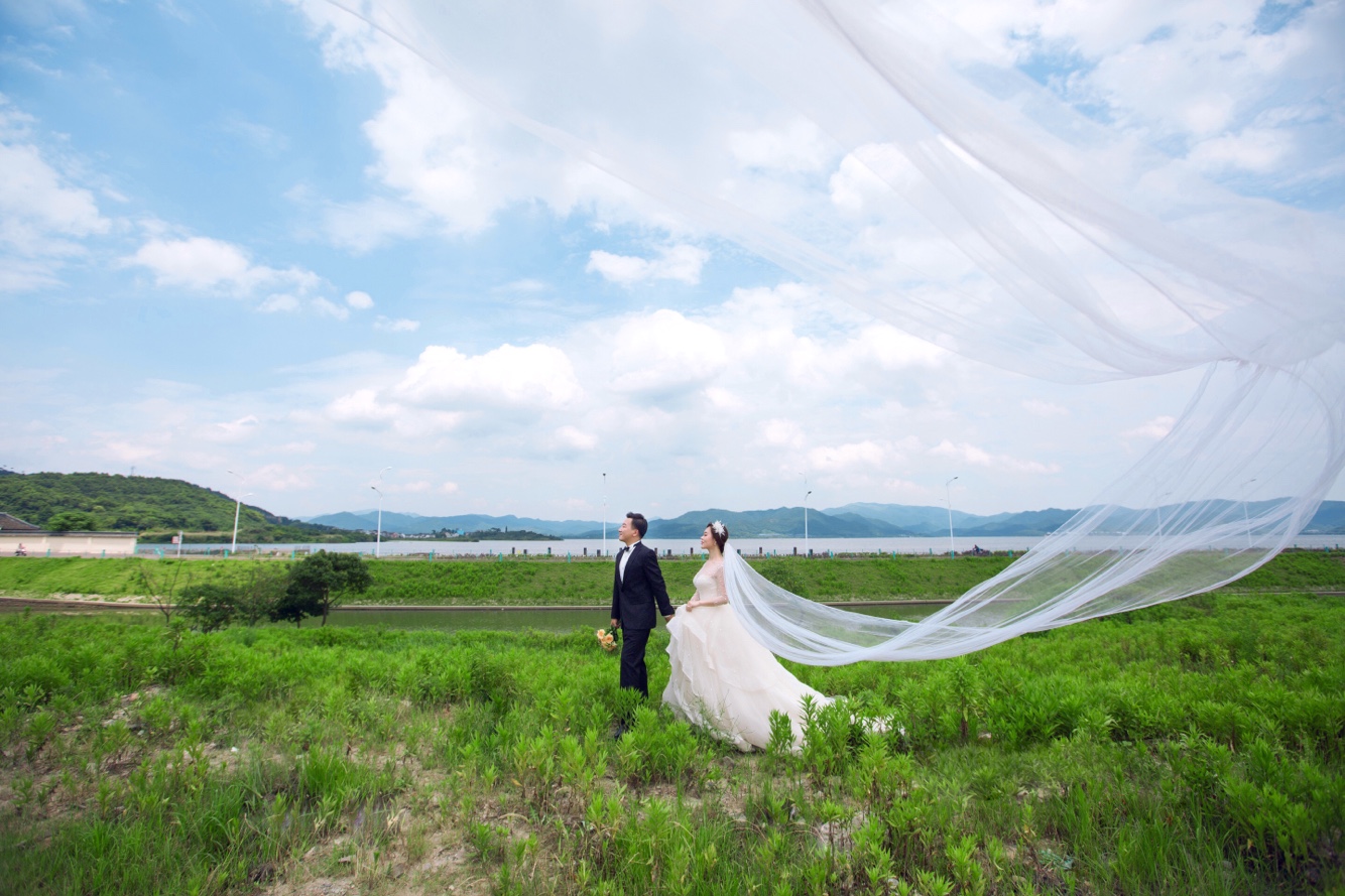 清新自然系婚纱照