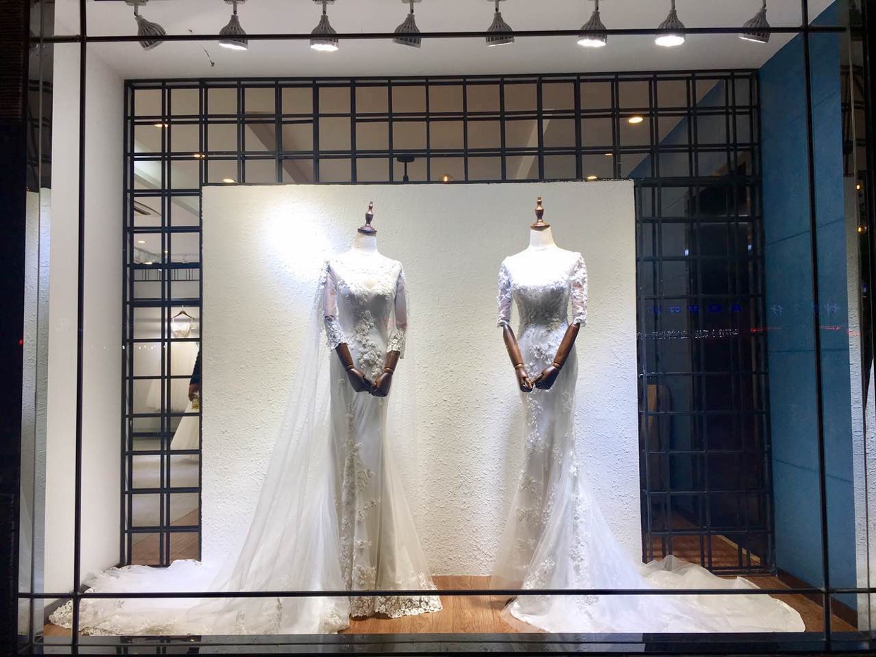 洛维思婚纱礼服馆